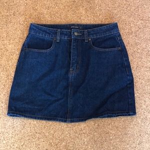 Jean skirt with star pockets